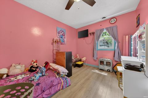 Tiny photo for 905 E GERHART Street, Kokomo, IN 46901 (MLS # 202619462)