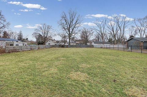 Tiny photo for 1802 W Monroe Street, Kokomo, IN 46901 (MLS # 202605475)