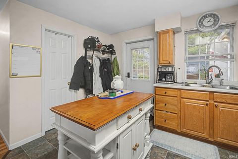 Tiny photo for 1802 W Monroe Street, Kokomo, IN 46901 (MLS # 202605475)