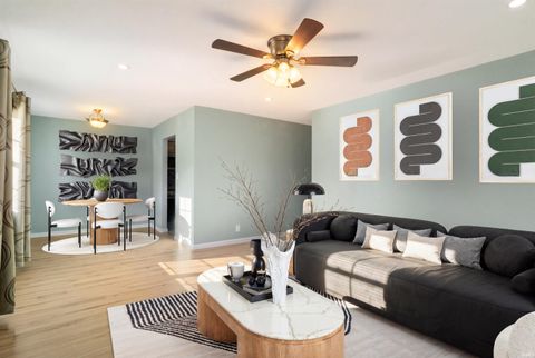 Tiny photo for 2607 Hawthorne Avenue, Evansville, IN 47714 (MLS # 202610312)