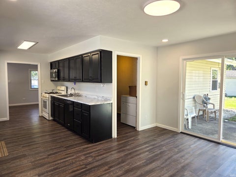 Tiny photo for 1658 W Broadway Street, Kokomo, IN 46902 (MLS # 202641915)