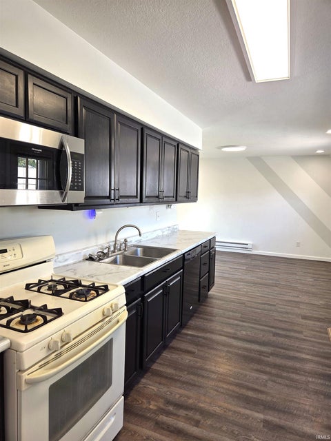 Tiny photo for 1658 W Broadway Street, Kokomo, IN 46902 (MLS # 202641915)