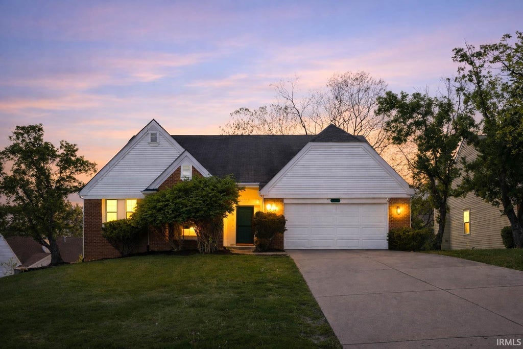 Photo of 2254 S Olde Mill Drive, Bloomington, IN 47401 (MLS # 202642218)