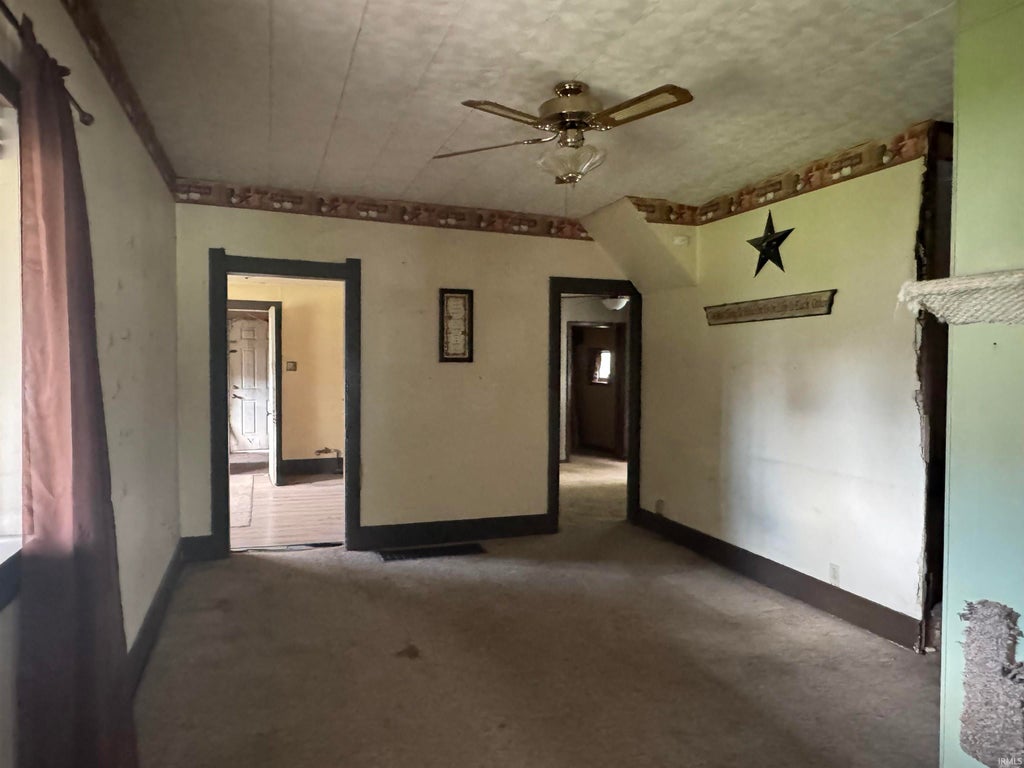 Photo of 376 Indiana Street, Wabash, IN 46992 (MLS # 202642071)