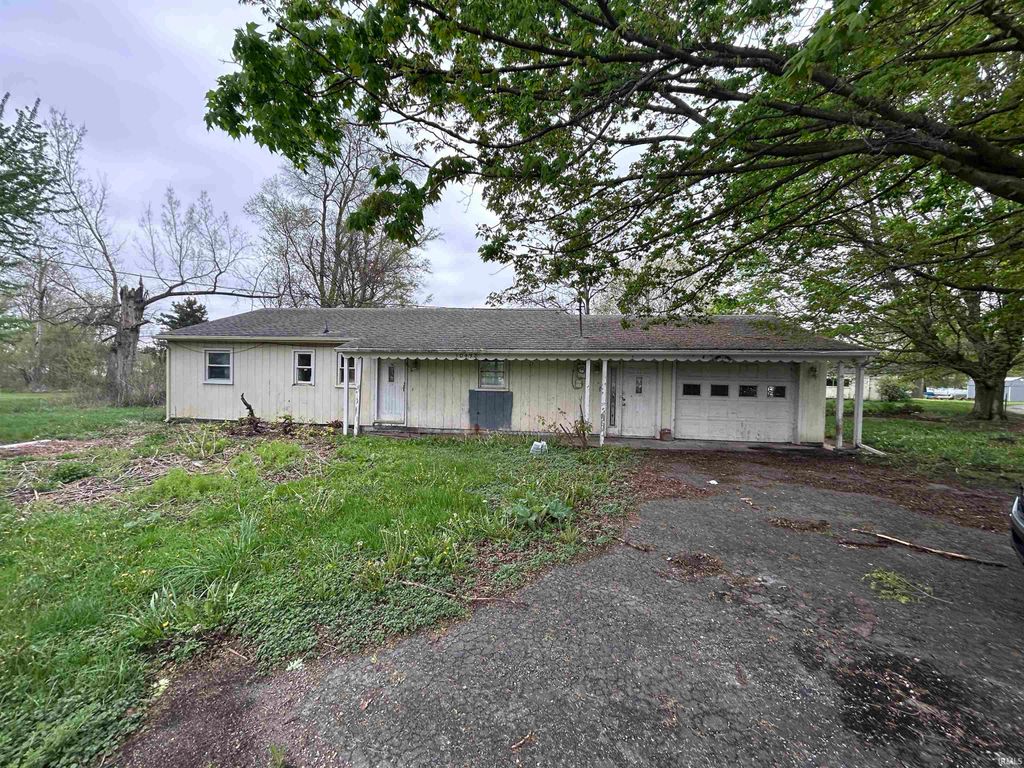 Photo of 10498 N State Road 3, Kendallville, IN 46755 (MLS # 202615728)