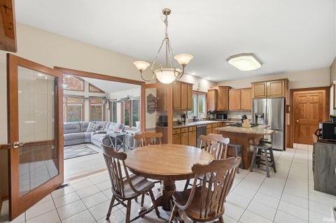 Tiny photo for 2618 Buckhurst Run, Fort Wayne, IN 46815 (MLS # 202644931)