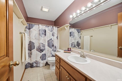 Tiny photo for 2618 Buckhurst Run, Fort Wayne, IN 46815 (MLS # 202644931)