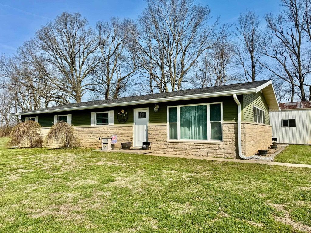 Photo of 108 N Oak Street, Orleans, IN 47452 (MLS # 202610231)
