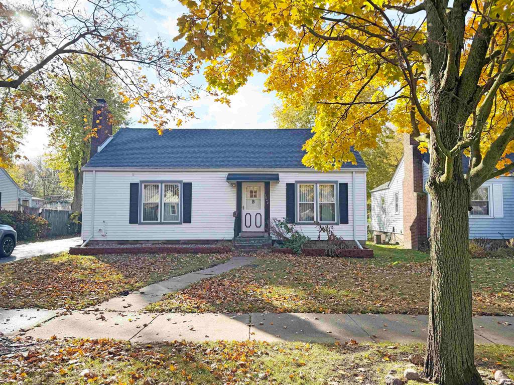Photo of 2640 38th Street, Highland, IN 46322 (MLS # 202603674)