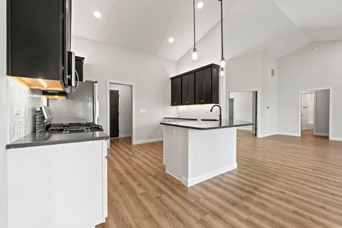 Tiny photo for 35 Dolby Way, Angola, IN 46703 (MLS # 202609410)