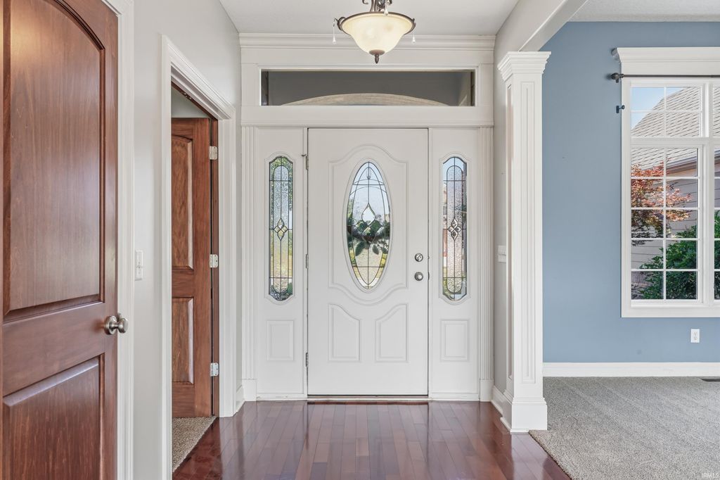 Photo of 16020 Kestrel Drive, Huntertown, IN 46748 (MLS # 202626630)