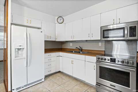 Tiny photo for 1805 Melbourne Road, Lafayette, IN 47904 (MLS # 202631877)