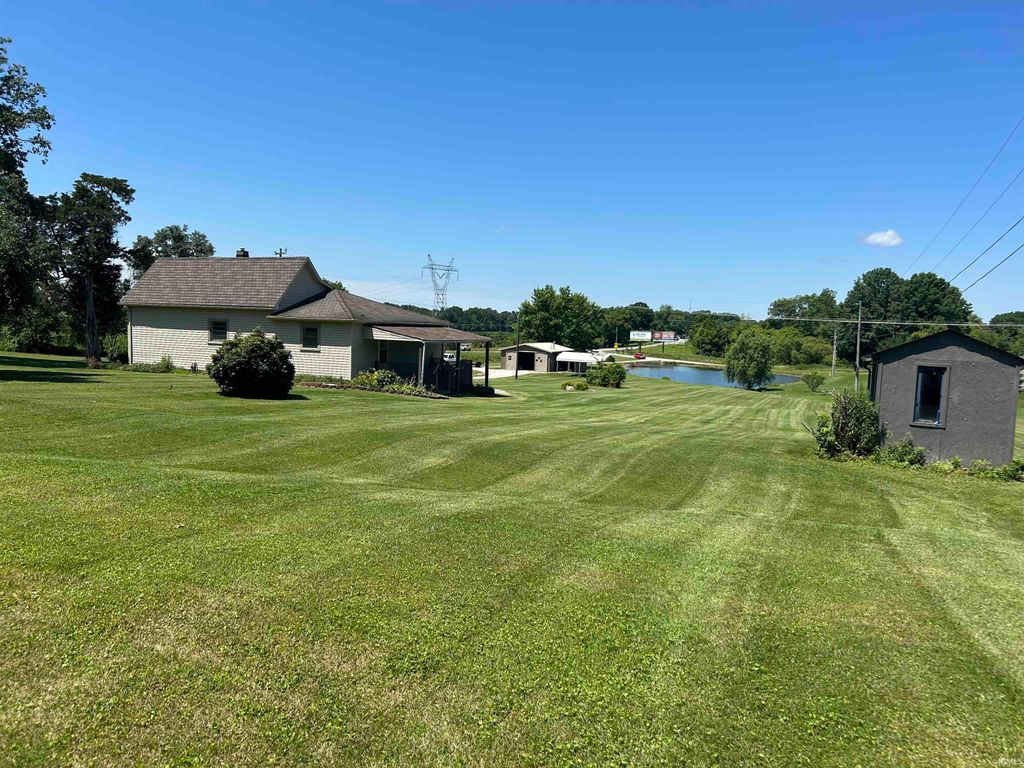 Photo of 18 Lindsay Court, Spencer, IN 47460 (MLS # 202624465)