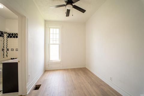 Tiny photo for 821 N Armstrong Street, Kokomo, IN 46901 (MLS # 202526421)