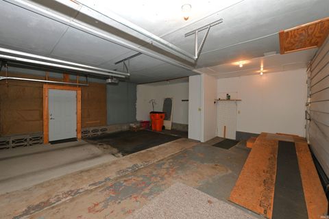 Tiny photo for 441 E Decker Drive, Winamac, IN 46996 (MLS # 202548824)