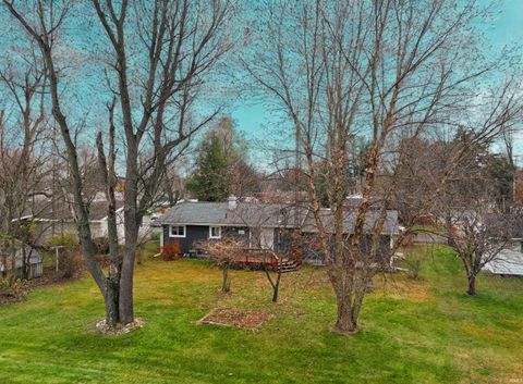 Tiny photo for 441 E Decker Drive, Winamac, IN 46996 (MLS # 202548824)
