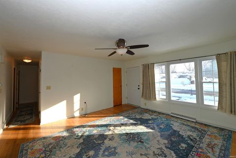 Tiny photo for 441 E Decker Drive, Winamac, IN 46996 (MLS # 202548824)