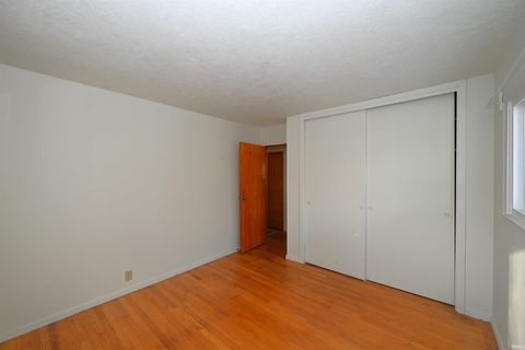 Tiny photo for 441 E Decker Drive, Winamac, IN 46996 (MLS # 202548824)