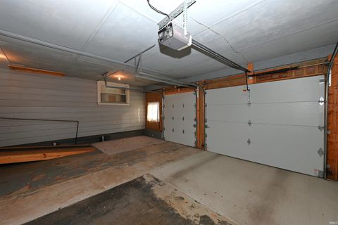 Tiny photo for 441 E Decker Drive, Winamac, IN 46996 (MLS # 202548824)