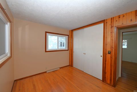 Tiny photo for 441 E Decker Drive, Winamac, IN 46996 (MLS # 202548824)