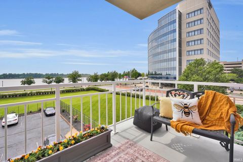 Tiny photo for 100 NW First Street #205, Evansville, IN 47708 (MLS # 202618399)