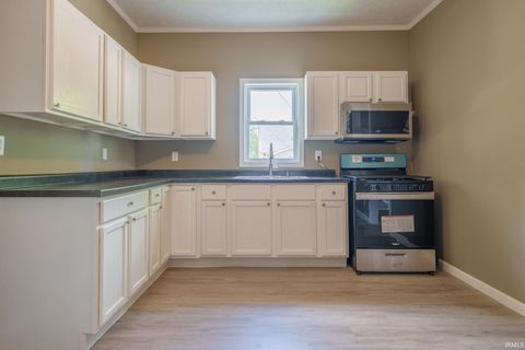 Tiny photo for 213 W Virginia Avenue, Kokomo, IN 46901 (MLS # 202526559)