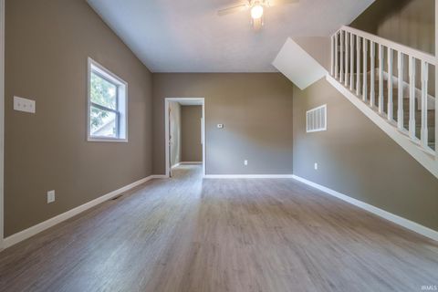 Tiny photo for 213 W Virginia Avenue, Kokomo, IN 46901 (MLS # 202526559)
