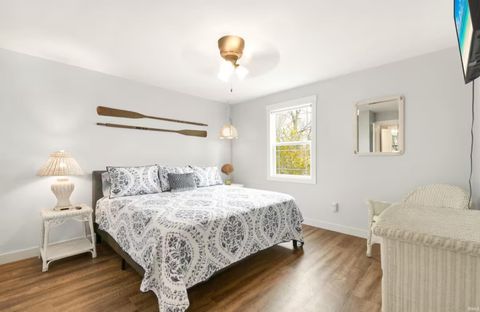 Tiny photo for 9821 N Marine Key Drive, Syracuse, IN 46567 (MLS # 202612685)