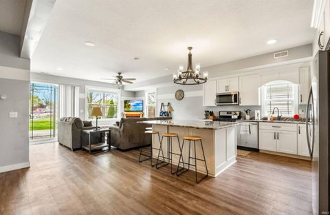 Tiny photo for 9821 N Marine Key Drive, Syracuse, IN 46567 (MLS # 202612685)