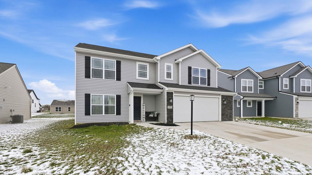 Photo of 375 Zebulon Cove, Fort Wayne, IN 46818 (MLS # 202609591)