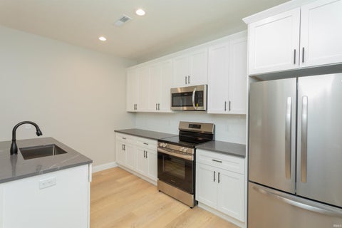 Tiny photo for 1313 S 5th Street, Lafayette, IN 47905 (MLS # 202643906)