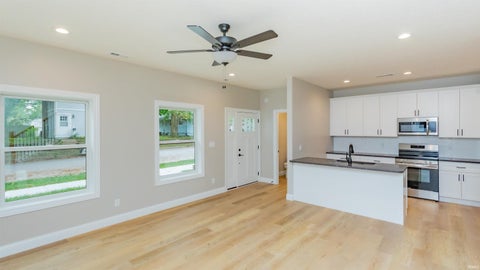 Tiny photo for 1313 S 5th Street, Lafayette, IN 47905 (MLS # 202643906)