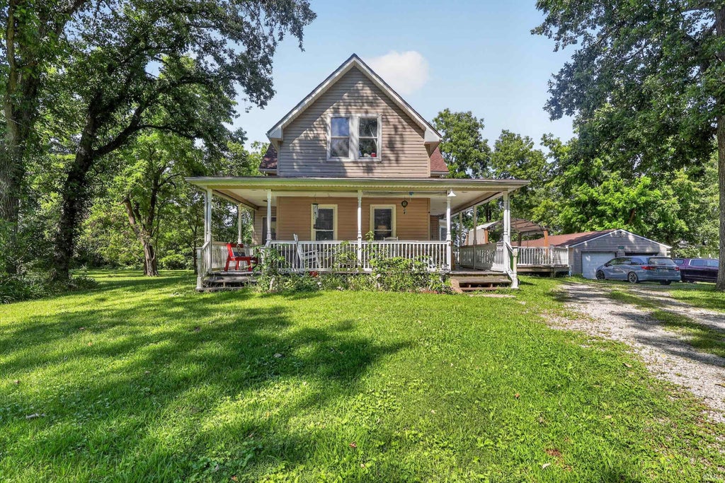 Photo of 6918 W 1300 S, New Richmond, IN 47967 (MLS # 202636111)