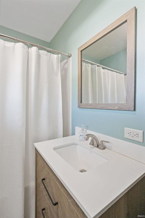 Tiny photo for 130 Westmoreland West Drive, Kokomo, IN 46901 (MLS # 202534769)