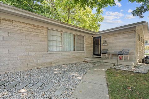 Tiny photo for 130 Westmoreland West Drive, Kokomo, IN 46901 (MLS # 202534769)