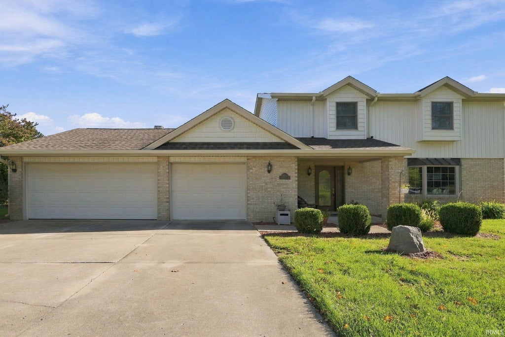 Photo of 8504 N Wilderness Road, Muncie, IN 47303 (MLS # 202644114)