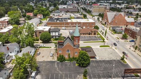 Tiny photo for 311 W Walnut Street, Kokomo, IN 46901 (MLS # 202625558)