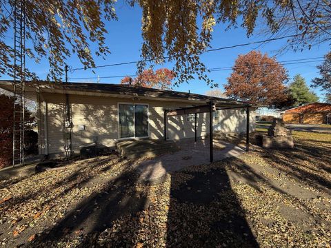Tiny photo for 338 W James Street, Francesville, IN 47946 (MLS # 202547214)