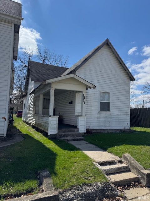 1527 W 1st Street, Marion, IN 46952 - MLS#: 202512451
