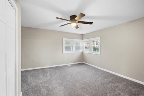 Tiny photo for 514 W 7th Street, Jonesboro, IN 46938 (MLS # 202612299)