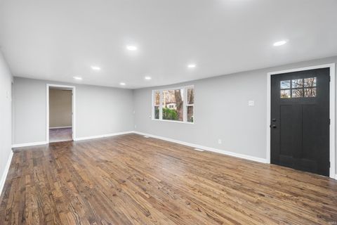 Tiny photo for 514 W 7th Street, Jonesboro, IN 46938 (MLS # 202612299)