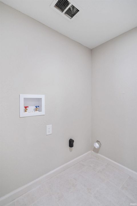 Tiny photo for 1914 Woodlawn Avenue, Logansport, IN 46947 (MLS # 202537221)