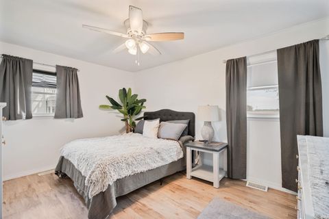 Tiny photo for 8696 E State Road 18, Galveston, IN 46932 (MLS # 202614432)