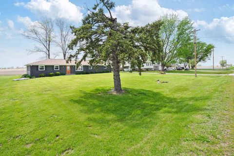Tiny photo for 8696 E State Road 18, Galveston, IN 46932 (MLS # 202614432)