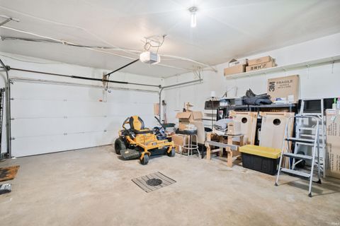 Tiny photo for 8696 E State Road 18, Galveston, IN 46932 (MLS # 202614432)