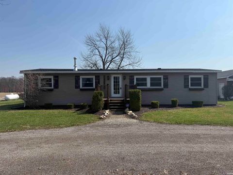 Photo of 10911 Minnich Road, Fort Wayne, IN 46816 (MLS # 202603130)