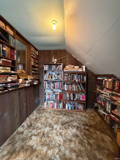 Tiny photo for 702 NW 2nd Street, Washington, IN 47501 (MLS # 202634434)