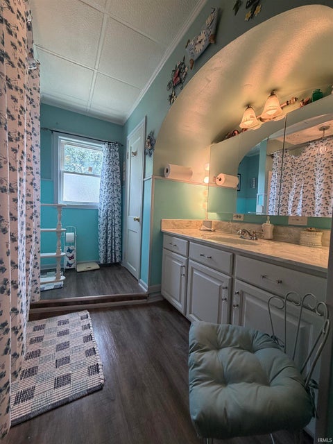 Tiny photo for 702 NW 2nd Street, Washington, IN 47501 (MLS # 202634434)