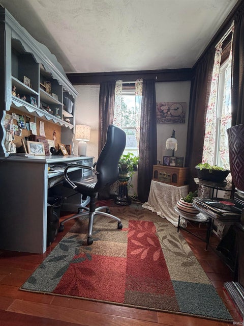 Tiny photo for 702 NW 2nd Street, Washington, IN 47501 (MLS # 202634434)