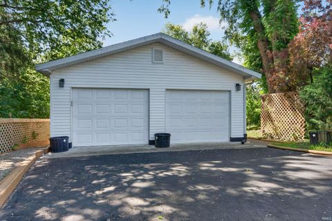 Tiny photo for 1511 Michigan Avenue, Logansport, IN 46947 (MLS # 202621703)